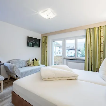 Lunapart Apartman *