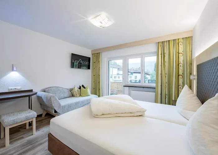 Lunapart アパート *